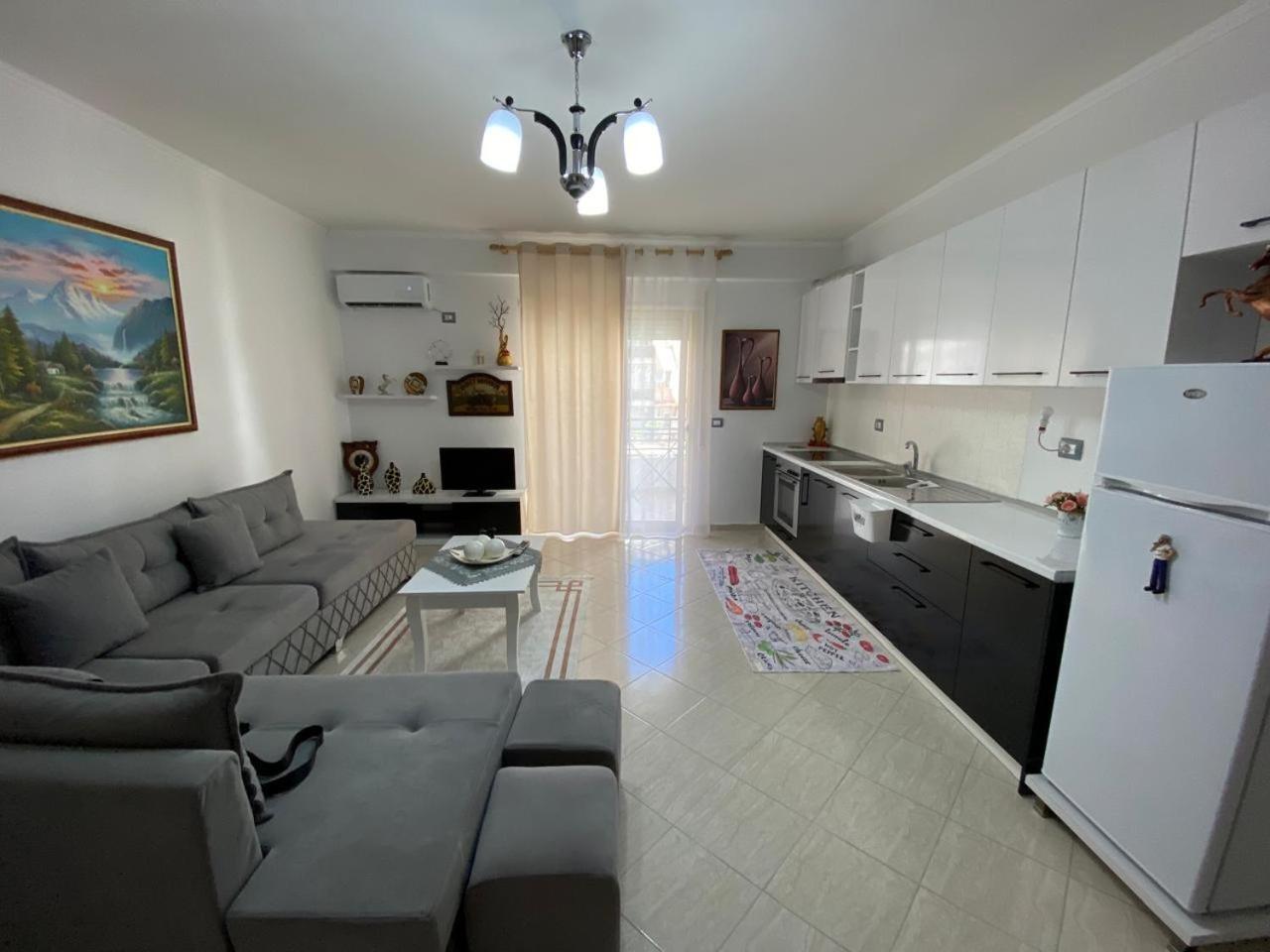 Liam Apartments Vlorë Exterior foto